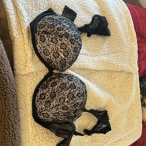 Victoria secret push up bra